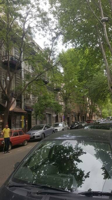 Sololaki apartment in 150 y/o Art Nouveau house