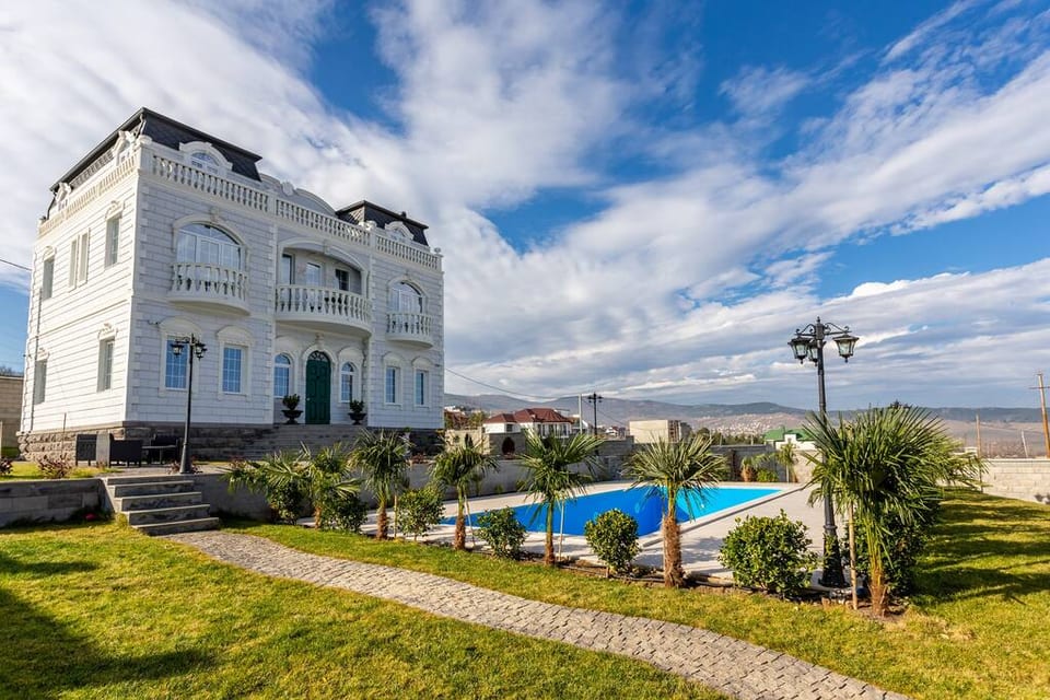 House and Swimming pool