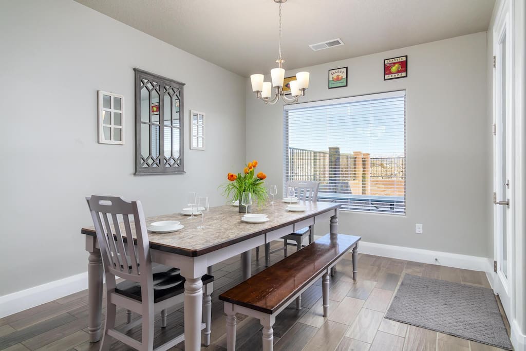 outdoor-paradise-or-private-spa-or-16+-guest/