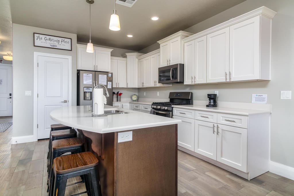 outdoor-paradise-or-private-spa-or-16+-guest/