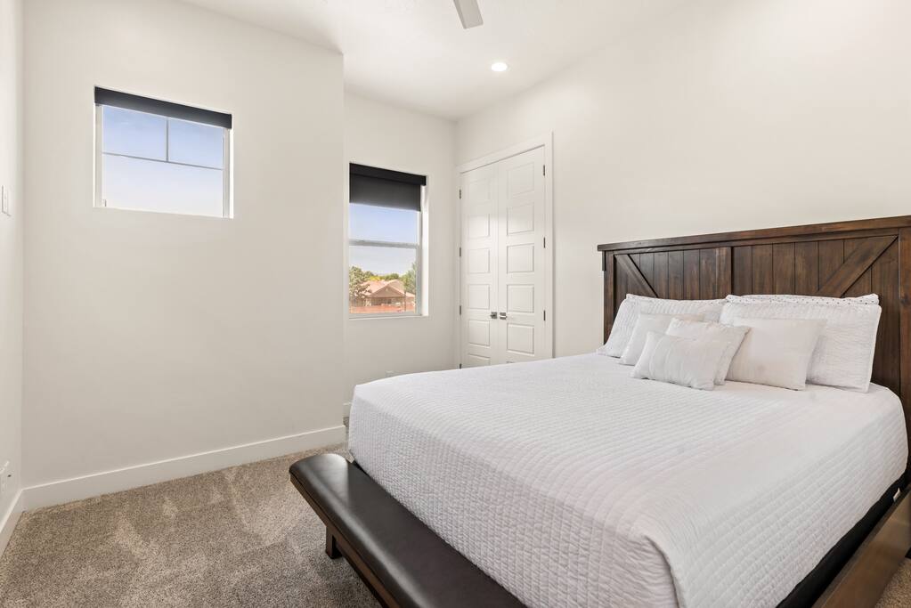 zion-springs-in-ocotillo-or-pool-+-spa-or-8-guests/