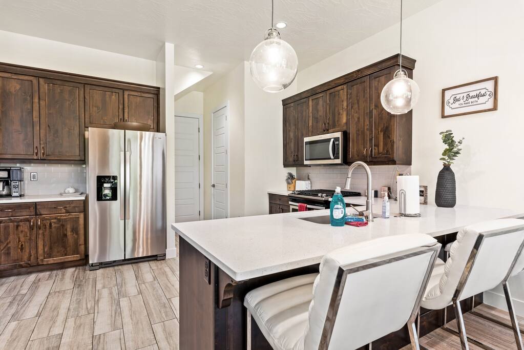 zion-springs-in-ocotillo-or-pool-+-spa-or-8-guests/
