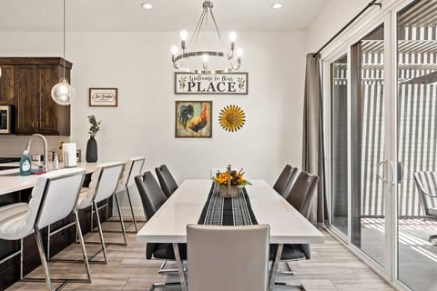 Zion Springs in Ocotillo | Pool + Spa | 8 Guests