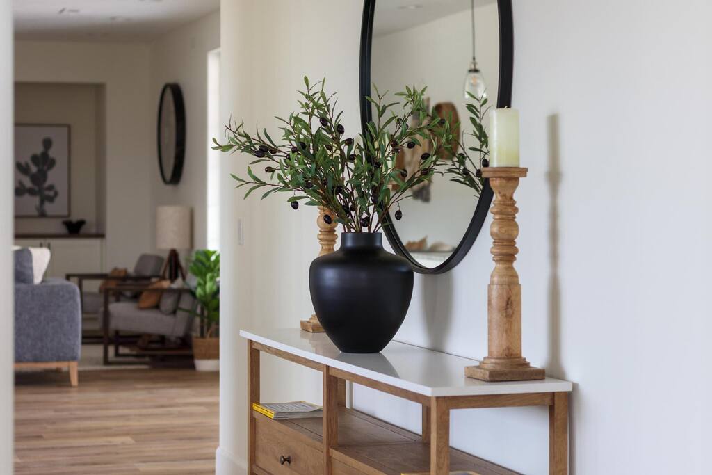 Mansion near Zions sleeps 20+| Private pool & Yard - Hurricane