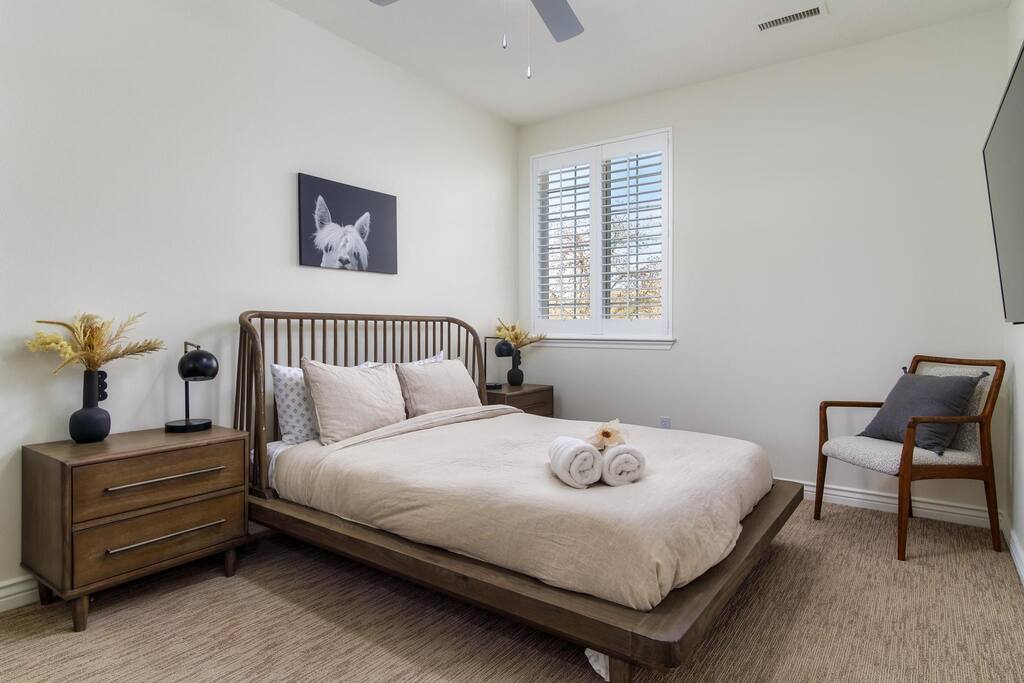 Mansion near Zions sleeps 20+| Private pool & Yard - Hurricane