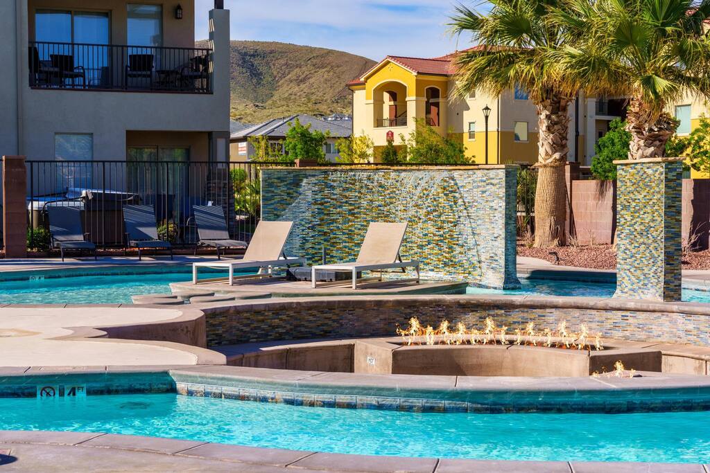 fire-+-spa-luxury-or-zion-village-or-12-guest/