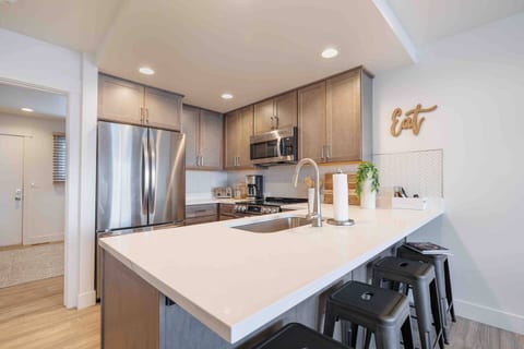 Ski In Luxury BnB | Quick Access Lifts | 8+ Guest