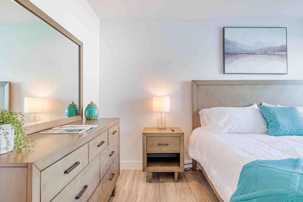 Ski In Luxury BnB | Quick Access Lifts | 8+ Guest
