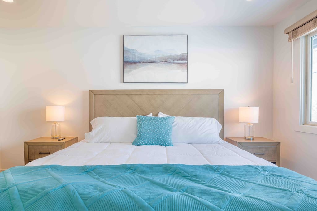 Ski In Luxury BnB | Quick Access Lifts | 8+ Guest