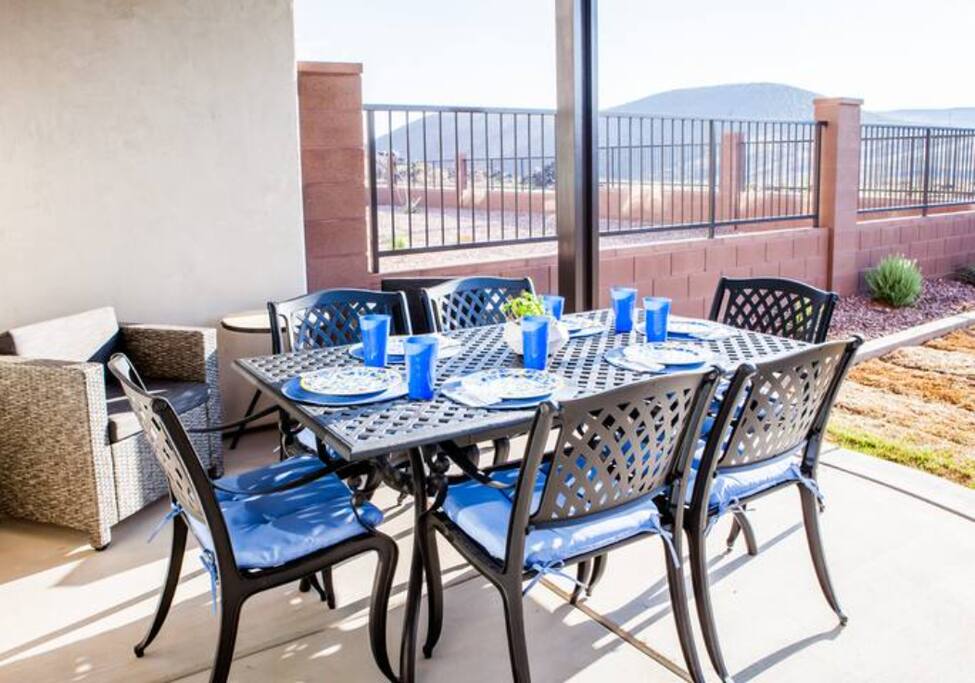 fresh+new-getaway-25-mins-to-zion-amazing-views/