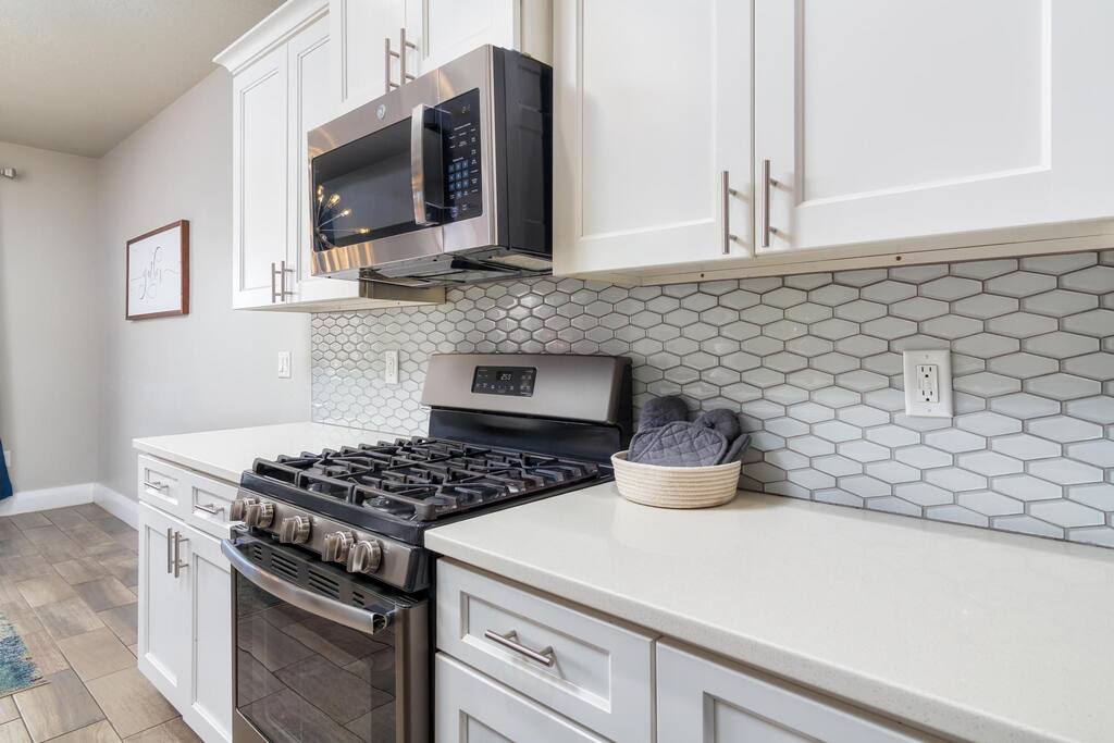 fresh+new-getaway-25-mins-to-zion-amazing-views/