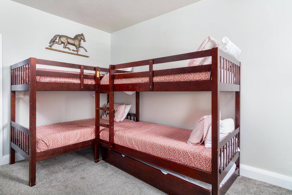 fresh+new-getaway-25-mins-to-zion-amazing-views/