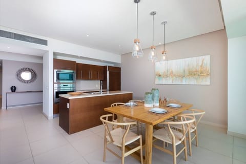 Kitchen and dining 2