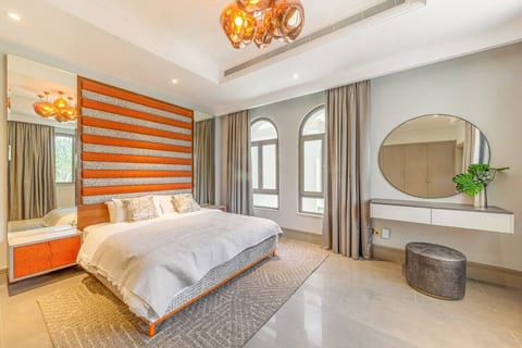 Sezavi | Villa on Palm Jumeirah | 4 bedroom + maid