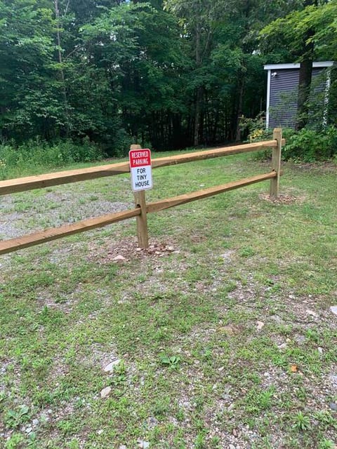 Private parking and just a few steps from the tiny house