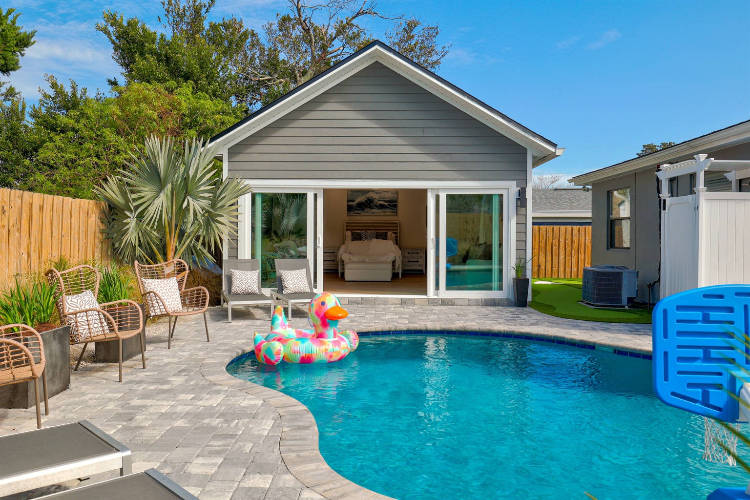 Dive into fun! - The 17th Hole: Golfer's Dream Heated Pool - Jacksonville Beach