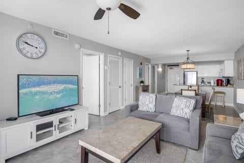 Pelican Beach 516 (2BR)