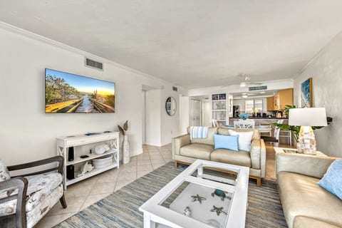 Dans Florida Condos Sandy Slippers at Runaway Bay