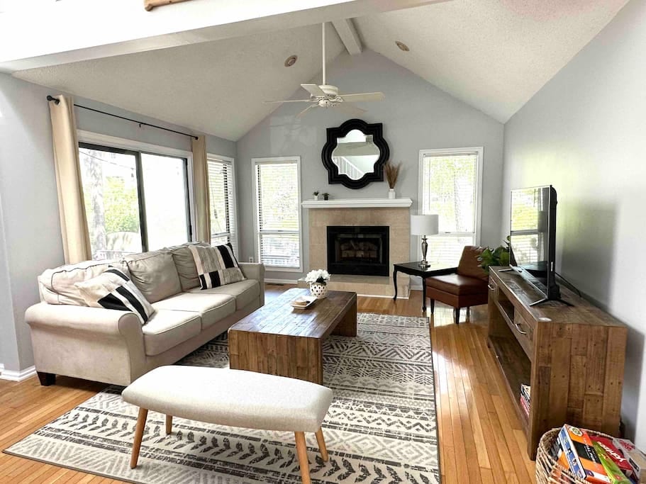 Home Blocks from Beach! - Virginia Beach