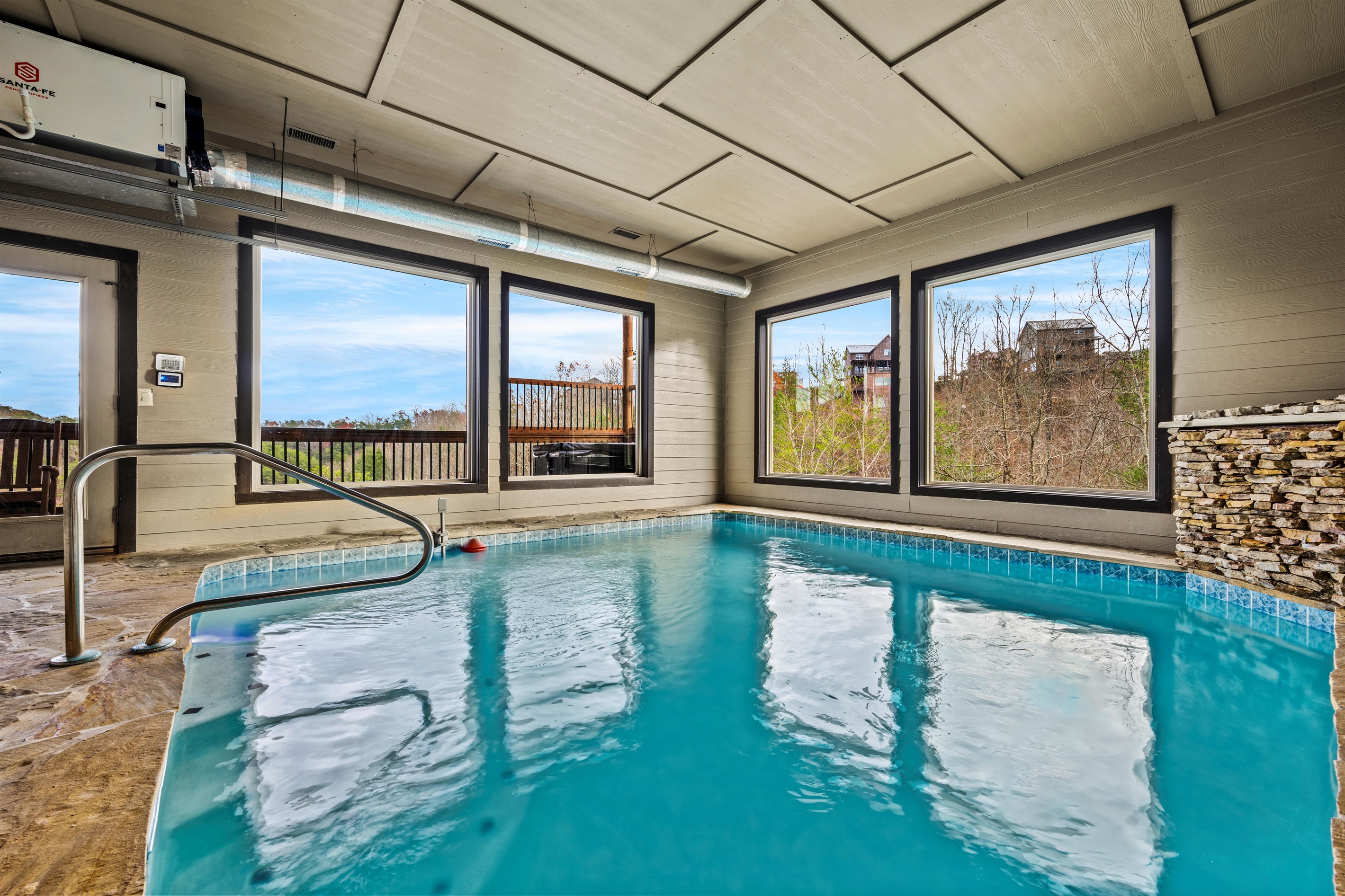 majestic-pines-lodge/