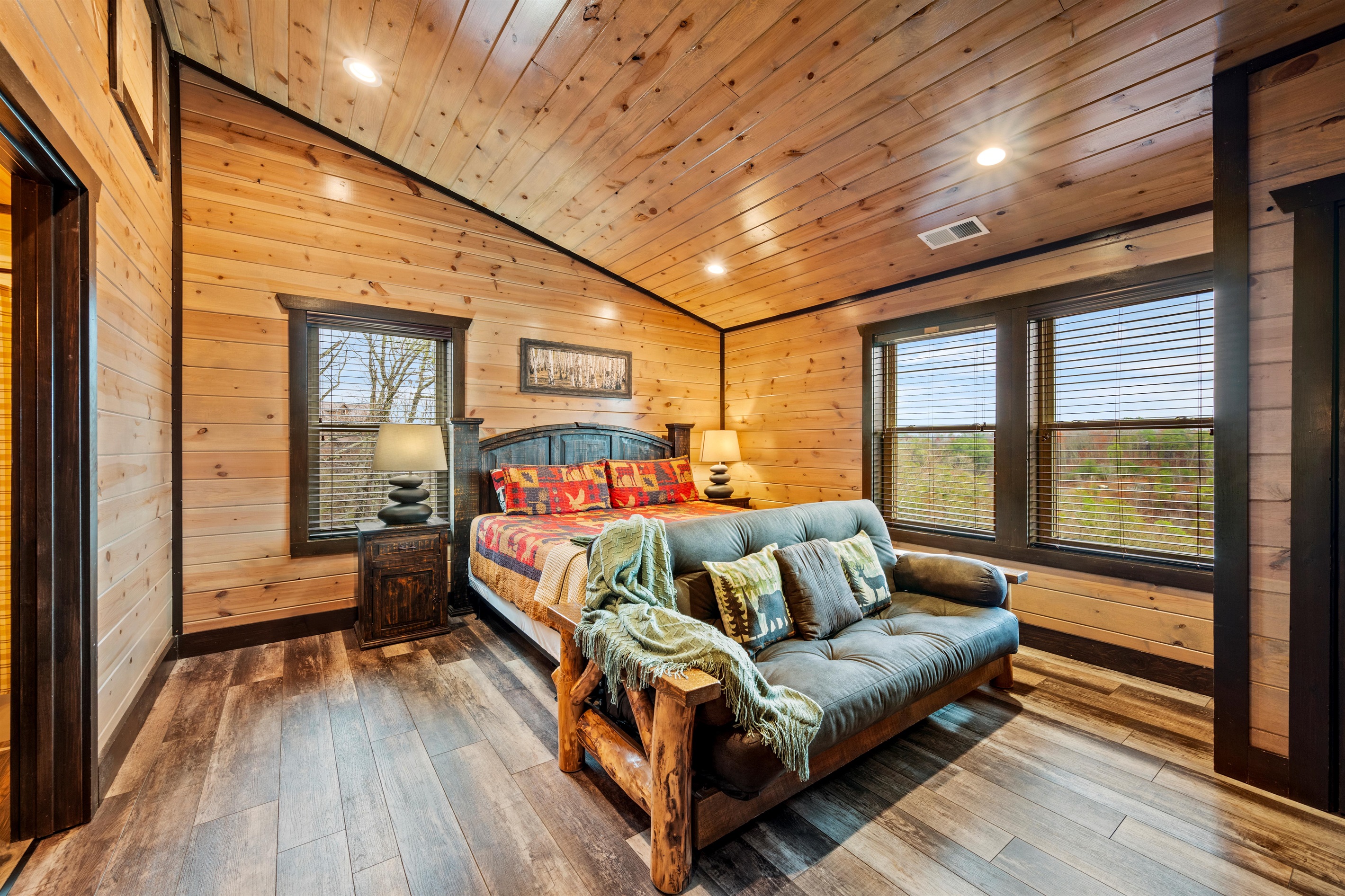 majestic-pines-lodge/