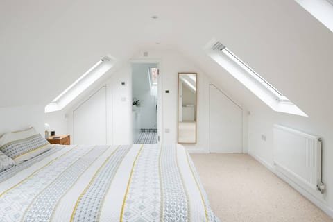 Beautiful countryside home, 10min drive to Bath