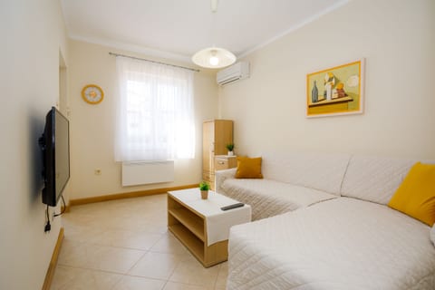 Apartment Franolic - Unit 1179-61