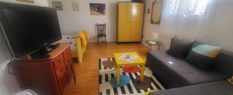 Apartments Estella - Unit 1261-61