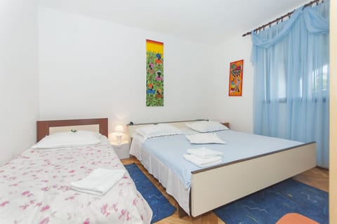 Apartment Maksim - Unit 1329-61