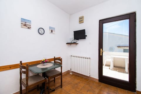 Apartments Crljenko - Unit 1386-61