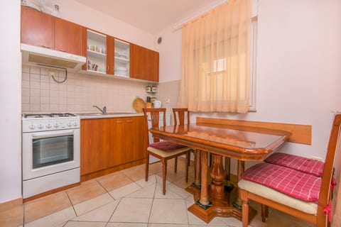 Apartment Mario - Unit 1424-61