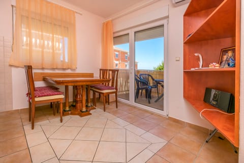 Apartment Mario - Unit 1424-61