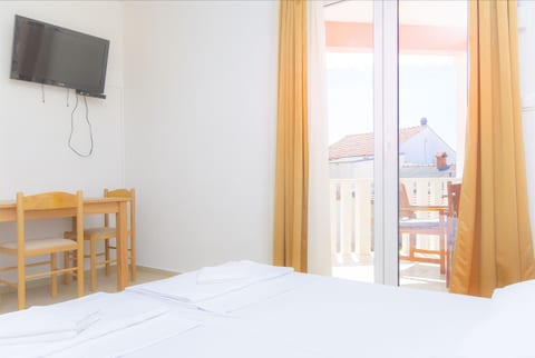Apartments Tiho i Pave - Unit 150825-15