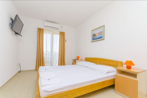 Apartments Tiho i Pave - Unit 150826-15