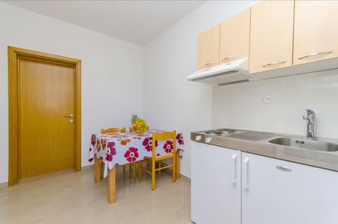 Apartments Tiho i Pave - Unit 150827-15