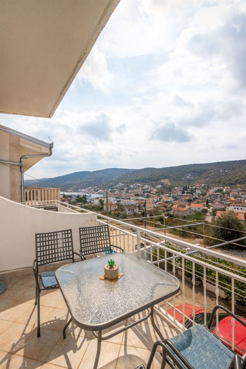 Apartments Mirjana - Unit 1560-61