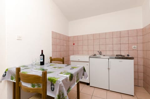 Apartments Mirko - Unit 1564-61
