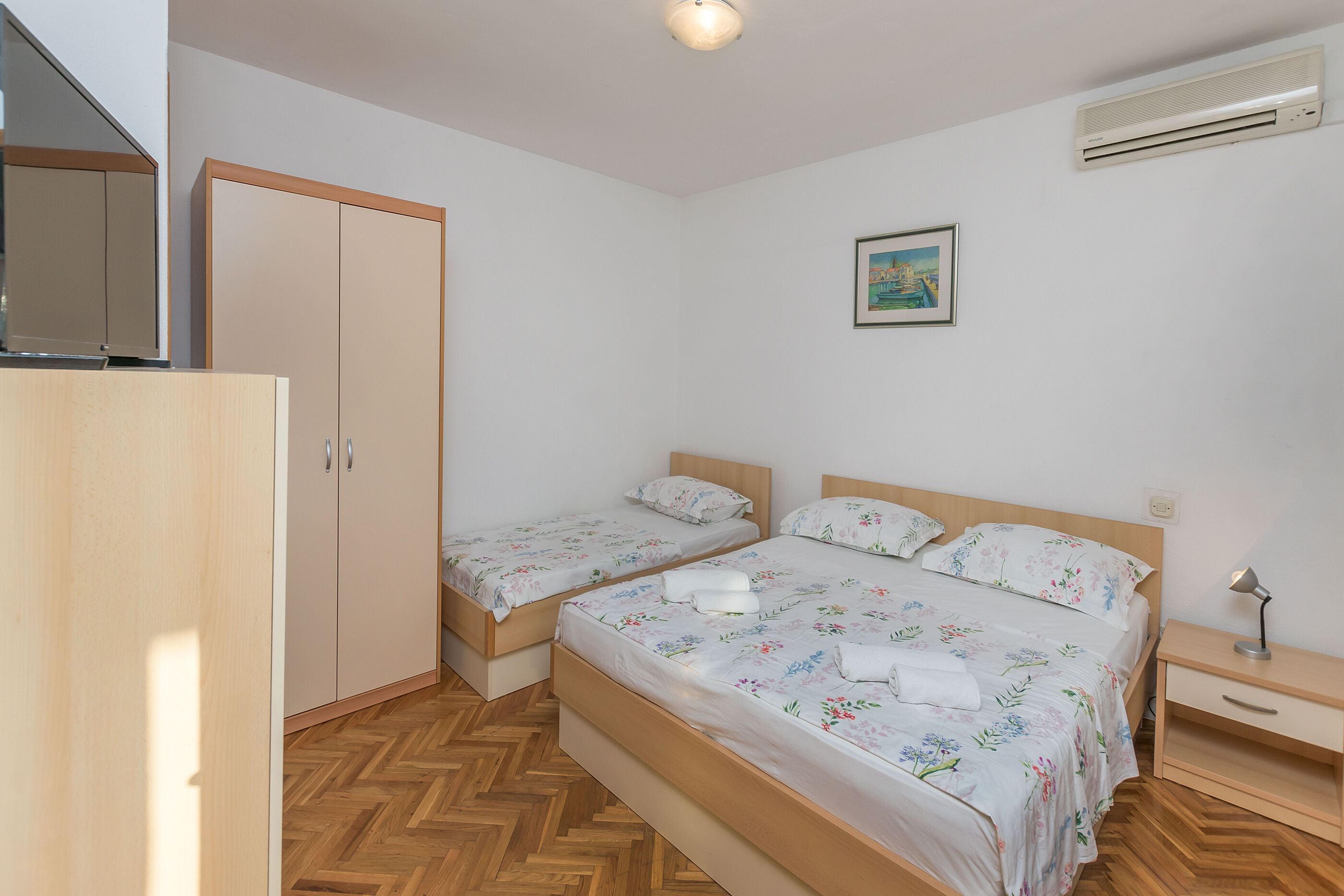 Apartments and Room Nevenka - S1 - Makarska