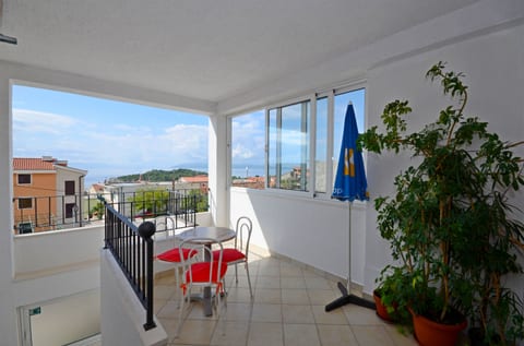 Apartments Verica - Unit 1668-61