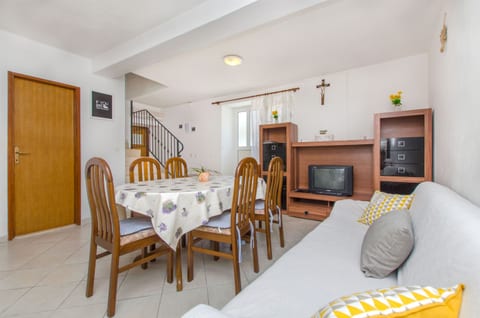 House Jozo - Unit 1736-61