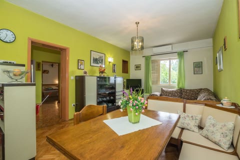 Apartments Ante - Unit 1755-61
