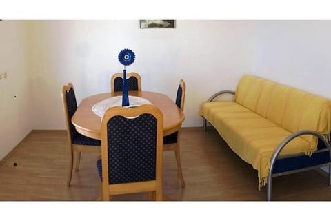 Apartments and Rooms Florijan - Unit 1937-61