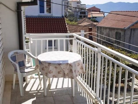 Apartments and Rooms Florijan - Unit 1937-61