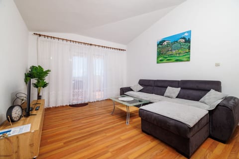 Apartments Marija - Unit 2000-61