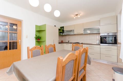 Apartments Marija - Unit 2001-61