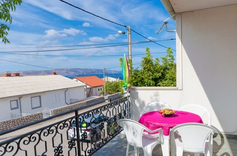 Apartment Josip - Unit 46074-61