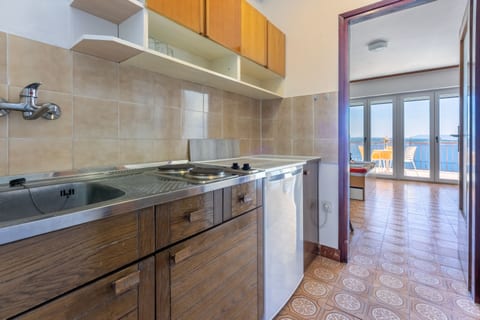 Apartments Laura - Unit 46143-61