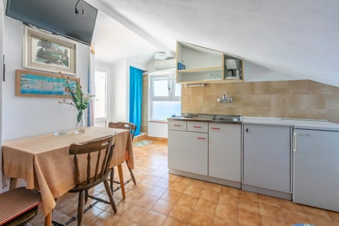 Apartments Rozaria - Unit 46147-61
