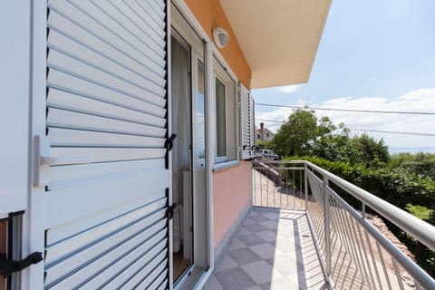 Apartments Vesna - Unit 46162-61