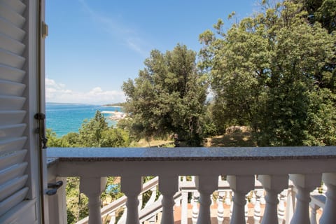 Apartments Josip by the sea - Unit 46164-61